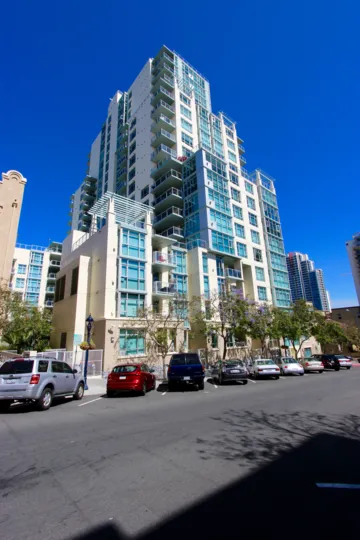 A sunny, cloudless day outside of a building in Downtown San Diego