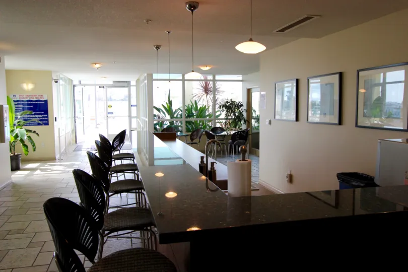 Beautiful building with picturesque views in historic Cortez Hill. Located on Beech Street between Eighth and Ninth Avenues, the Discovery this community was architecturally designed to compliment the charm of the Cortez Hill neighborhood. Discovery featu