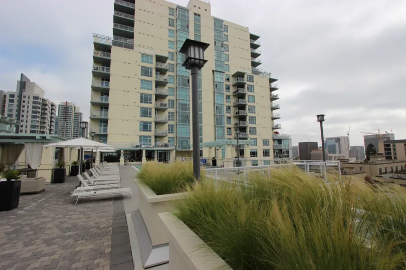 Side view of pool area in Discovery Downtown San Diego California