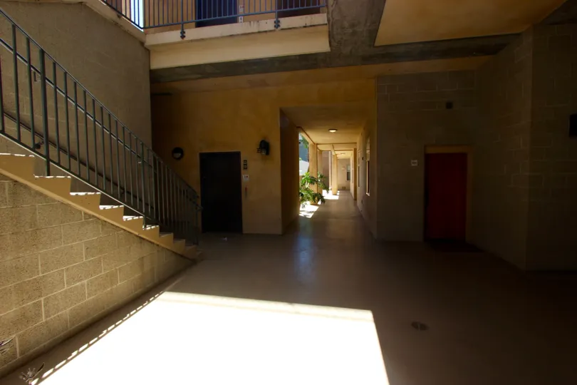 Ground floor with steps and an elevator at Hawthorn Place in downtown San Diego, California