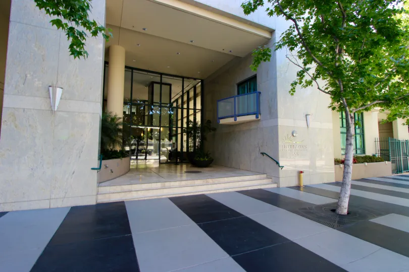 Horizons, City: Downtown San Diego, entrance, trees