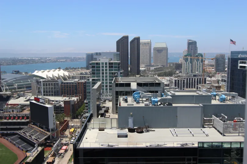 Icon, City: Downtown San Diego, a nice city view and a water body