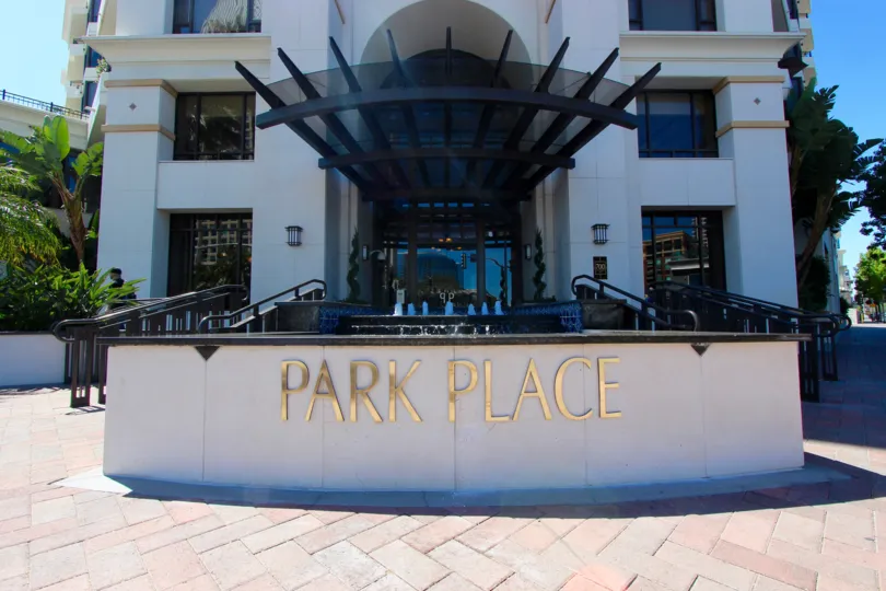 Porsche elevated entrance area with mesh enclosure in Park Place.