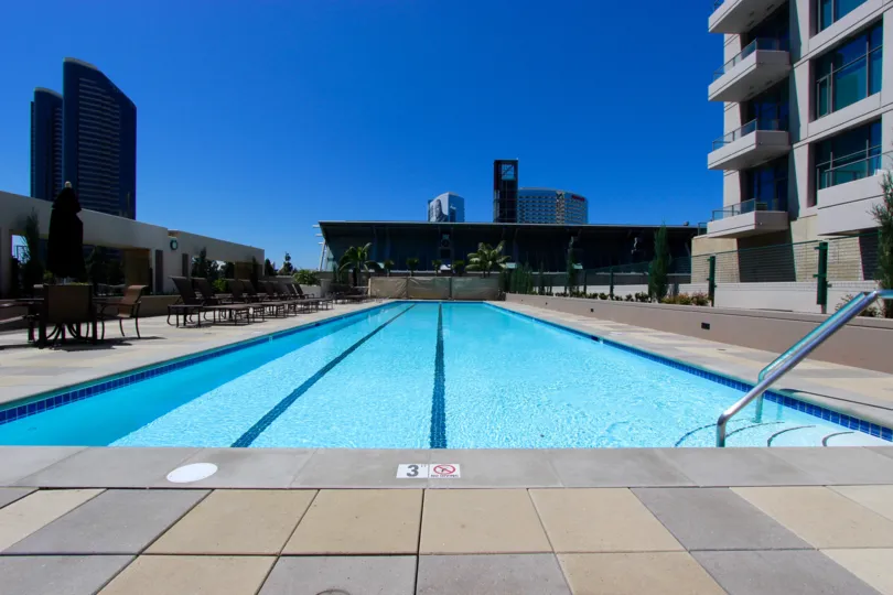 Gorgeous clear pool to enjoy on the lovely days at Pinnacle.