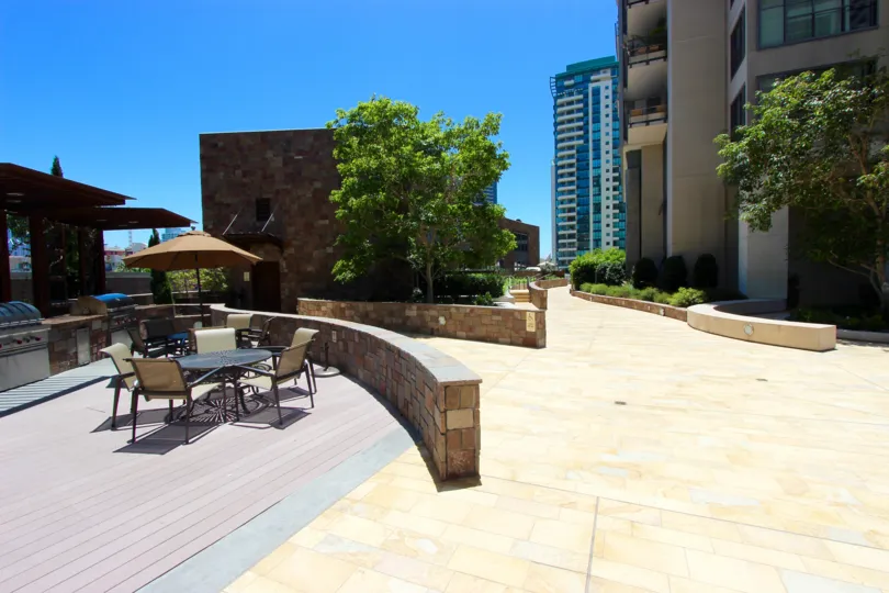 Renaissance in Downtown San Diego, California, Walkway with Picnic Table and