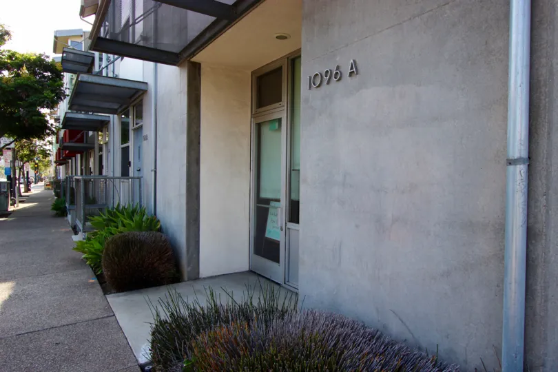 Shrubbery in front of a unit at Rowhomes on F in downtown San Diego, CA