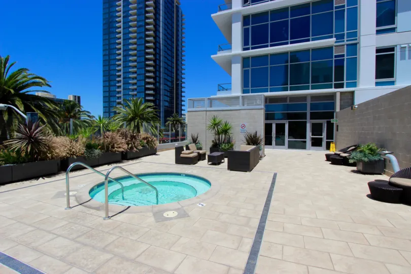Relaxing hot tub with rejuvenating sitting areas at Sapphire Tower.