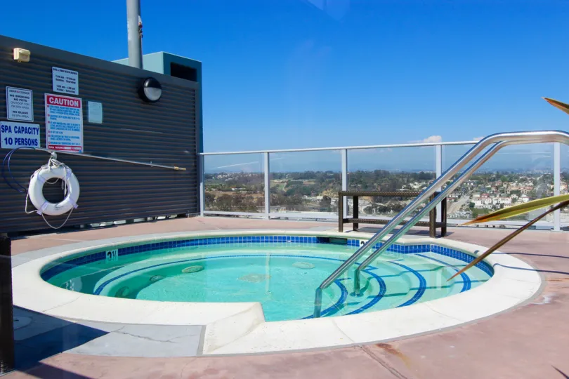 Rooftop view from a round pool in the Smart Corner, California area.