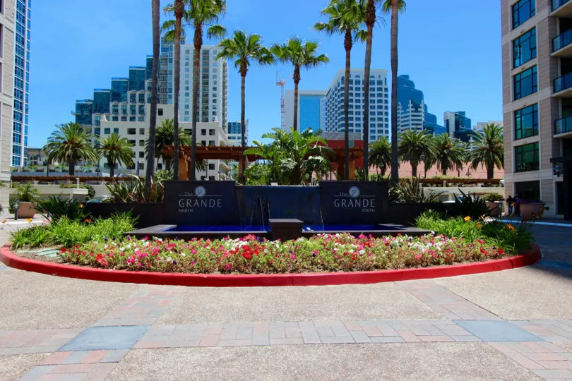 The Grande, City: Downtown San Diego, a nice space near the building and a small garden