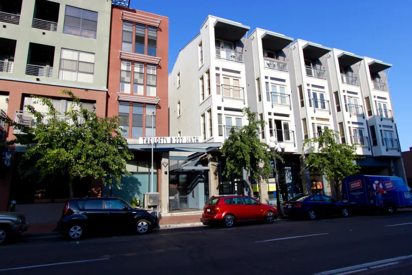Front view of the buildings have cars and trees in The Lofts @ 777 Sixth
