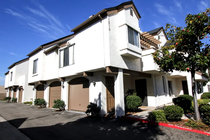 Beautiful stucco two story building with easy access.