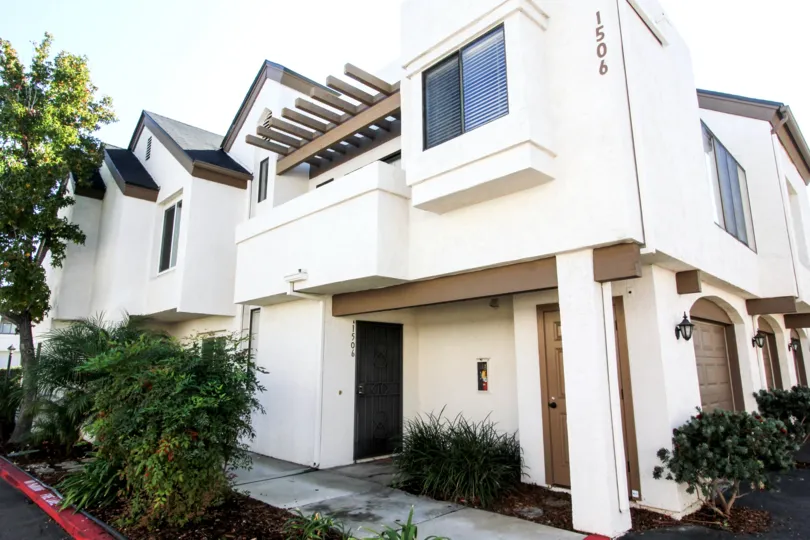 ALT="Beacon Street Community at El Cajon in California"