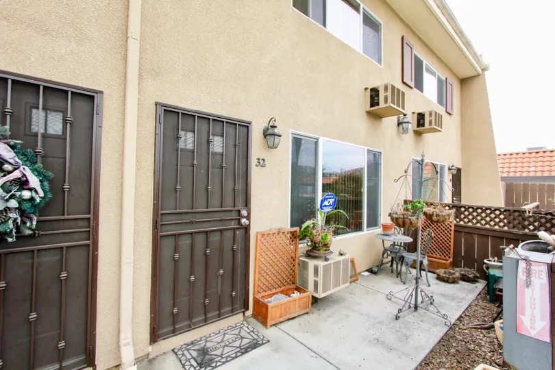 doors lights basket chairs flowerjor box windows door num 32 brown doors compound yellow color paint
