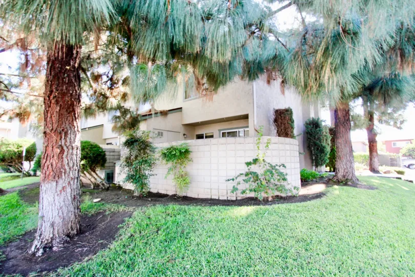 ALT="Centaur Villas Community at El Cajon in California"
