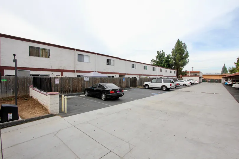 ALT="Cherrywood Park Community at El Cajon in California"