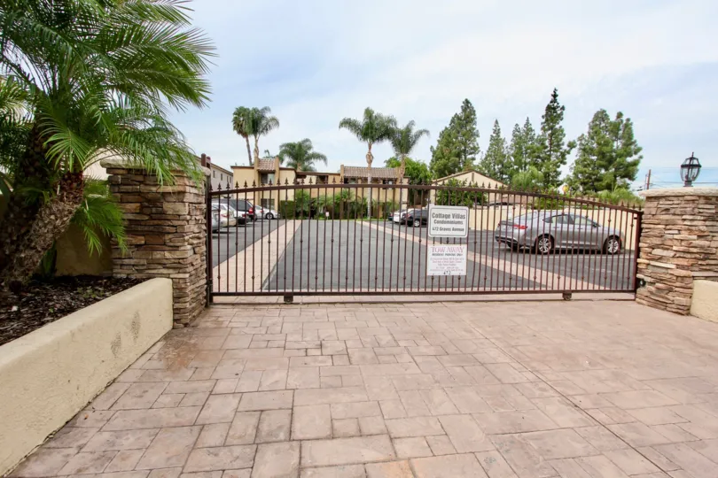 ALT="Cottage Villas Community at El Cajon in California"