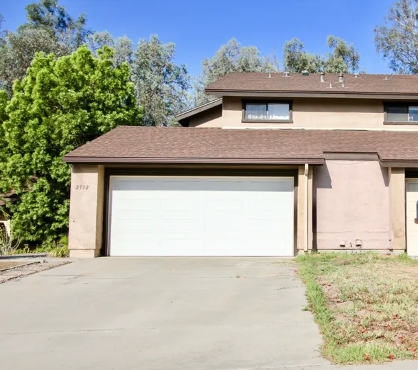 small and beautiful most attractive house with beautiful tree with comfortable climate visit with family in weekend