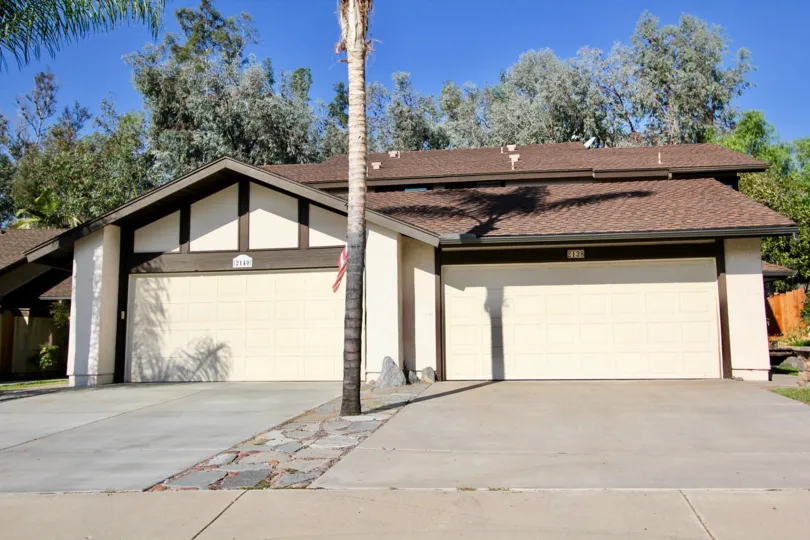 sunny old style home in Cottonwood Meadows, El Cajon CA