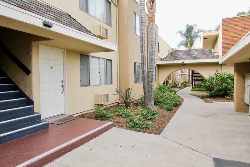 nice and most attractive house with beautiful garden clean way visit with family in weeken