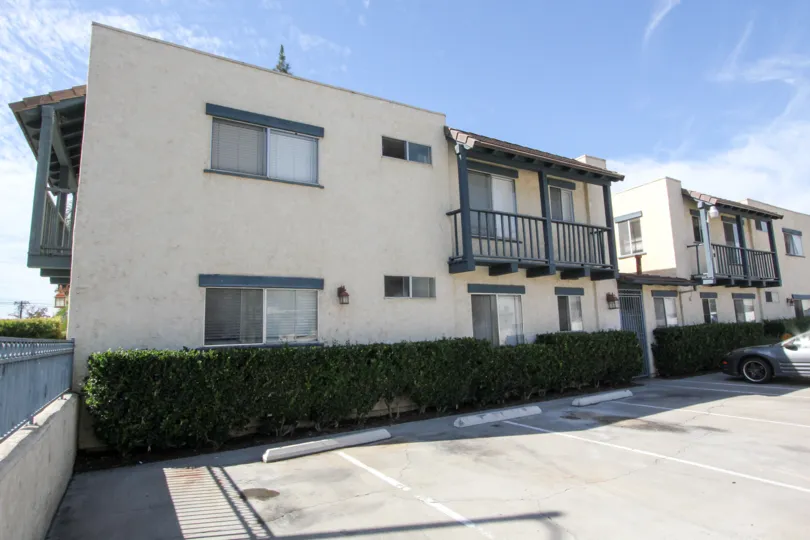 ALT="Meadowridge Community at El Cajon in California"
