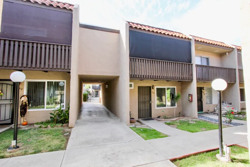 A front view of Oak Park Villas, in El Cajon California on a clear sunny day.