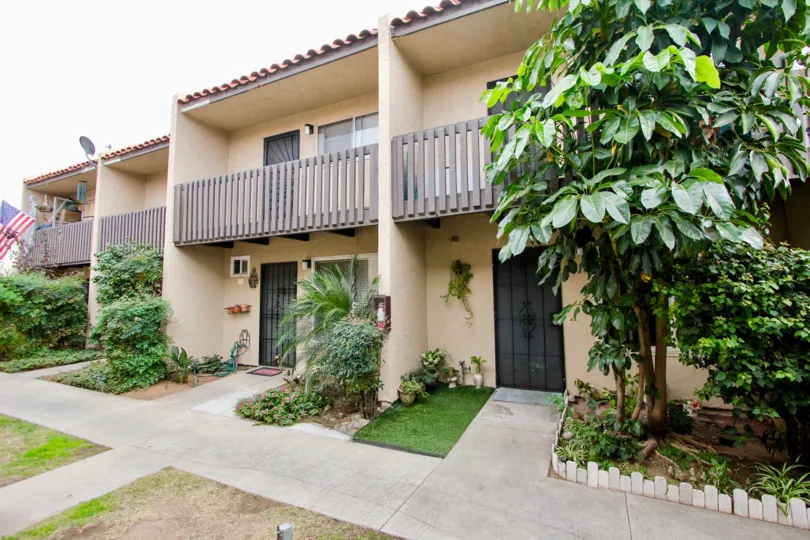 small and beautiful most attractive Oakdale Park with beautiful tree with comfortable climate visit with family in weekend