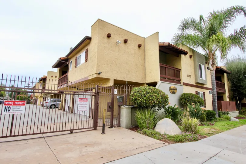 A photograph of a condominium in Paseo Del Sol Villas - El Cajon California