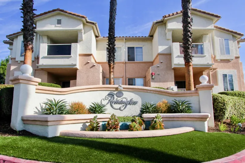 A sunndy day in the neoghborhood of Remington California hotel area