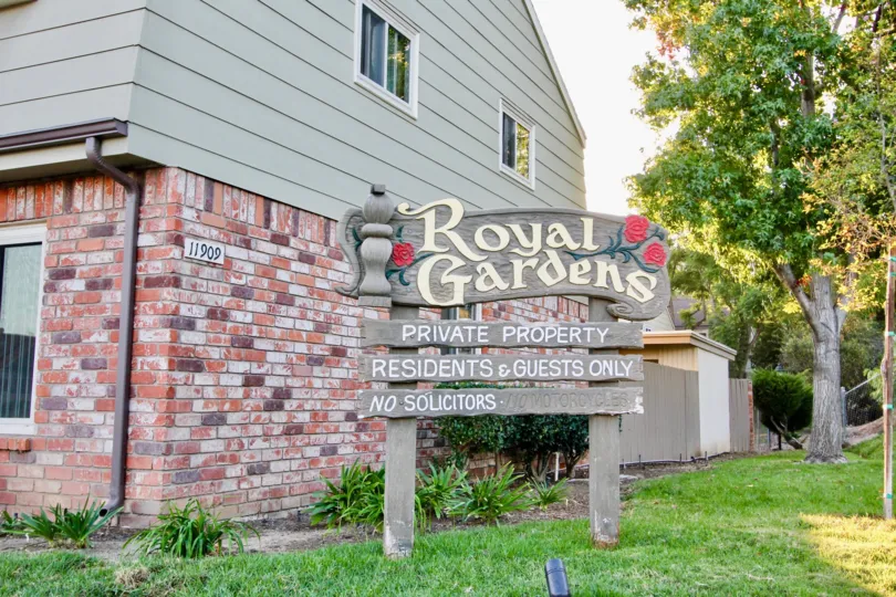 Royal Gardens, City: El Cajon, Royal Gardens, private property