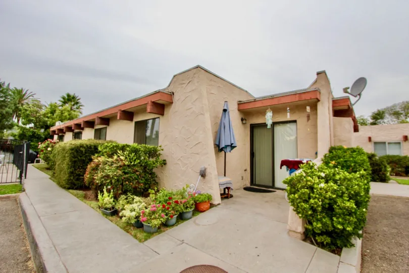 Good looking with well maintained Gardener and they is fully furnished with well equpied thingd