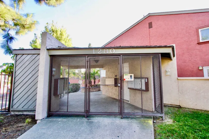 A BEAUTIFUL BIG VILLA AND HAVING A NICE WINDOWS LOT OF TRESS