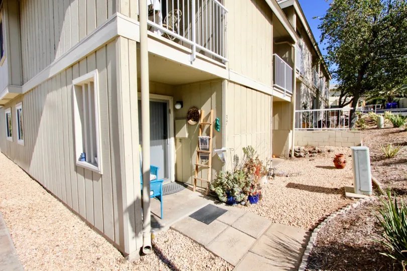 A backyard view of the Hidden Meadows Condos complex in Escondido ca