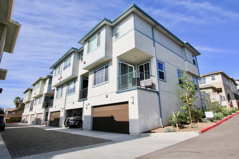 Community: Level Fifteen  City: Escondido  State: California