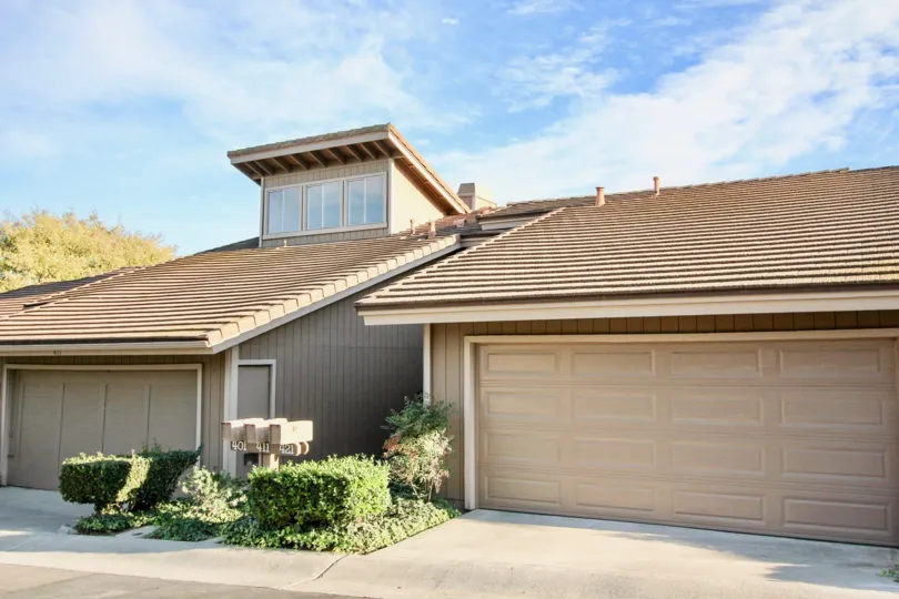 Home with attached garages and driveways at Morningside Woods in Escondido California
