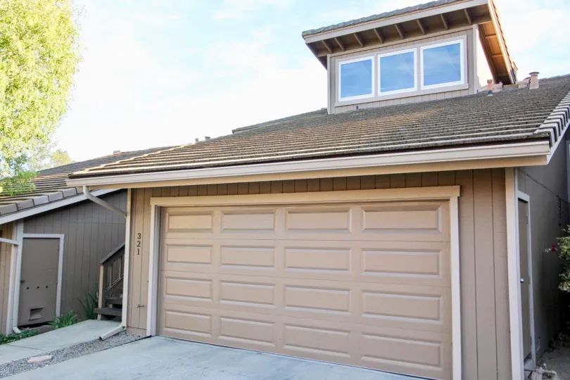 Sunny sky with a Garage in Morningside Woods in Escondido, CA.