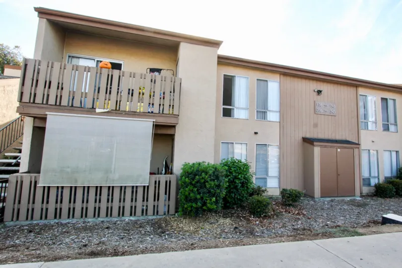 Two story condos with plants at Rock Springs West in Escondido California