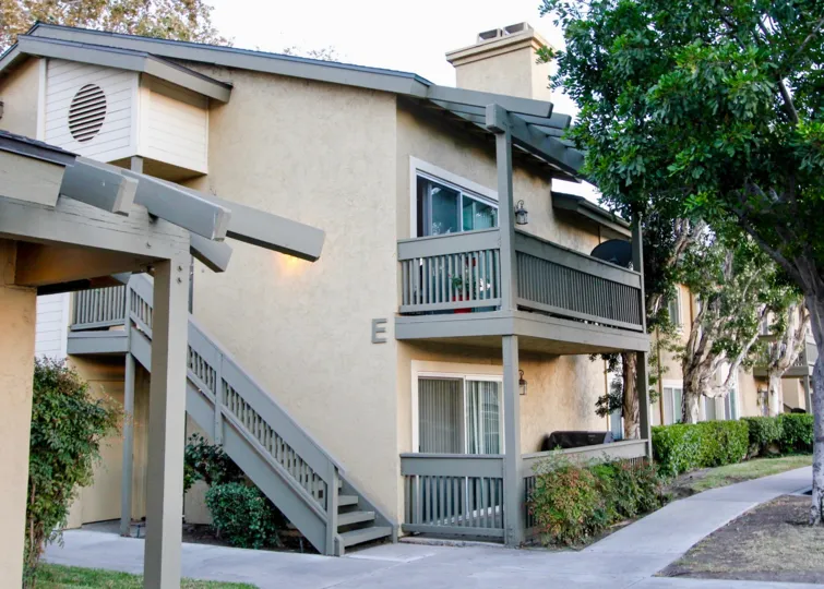 Two story town-homes near sidewalk at Sienna Hills in Escondido California