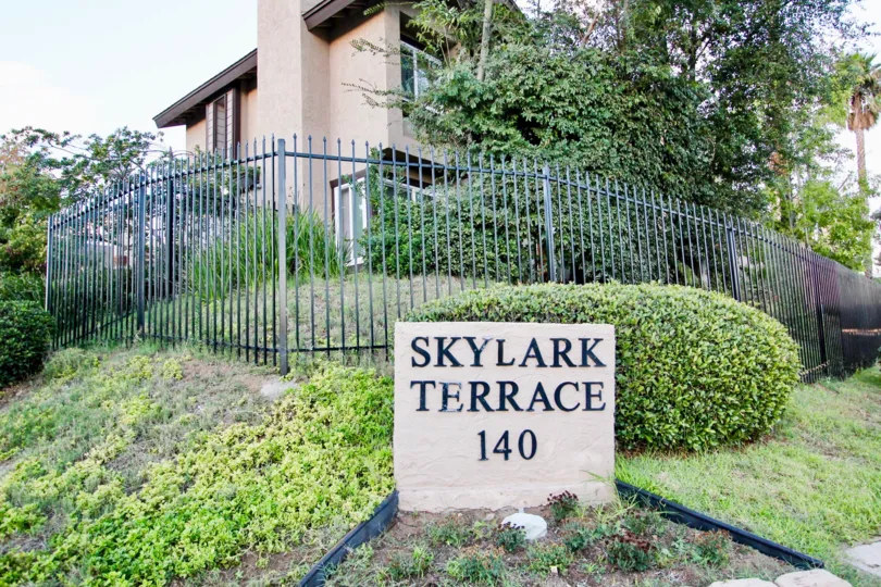 ALT="Skylark Terrace Community  at  Escondido in California"