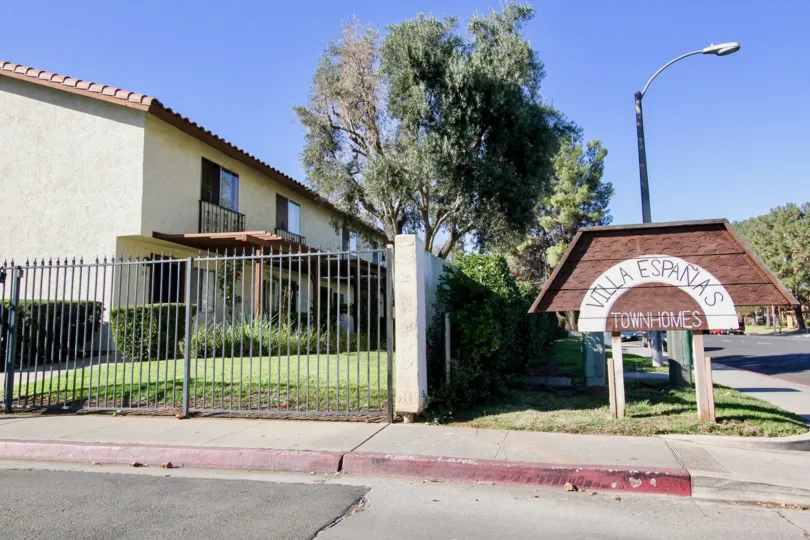 Villa Espanas Townhomes, Beauty and simplicity, Escondido, California