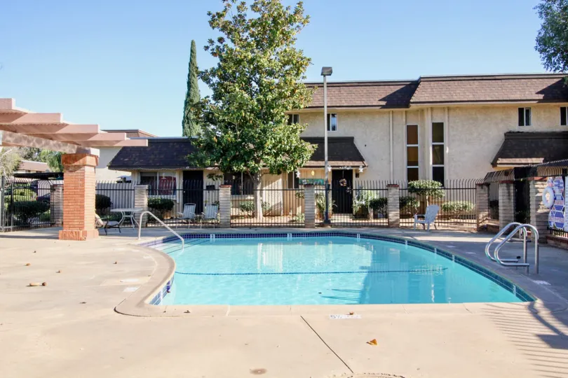 California Escondido Villa Grande Apartments Community pool