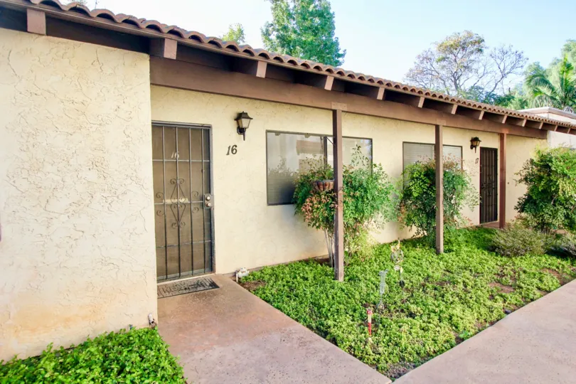 the vista del mundo is a forest house having more rooms in ca