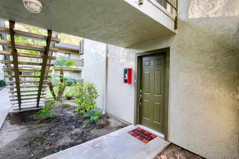 Closer view of an entrance into the apartments of White Oak Estates, Escondido, California