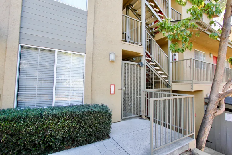 Awesome view of entrance with stairs and garden in 727 Robinson of Hillcrest