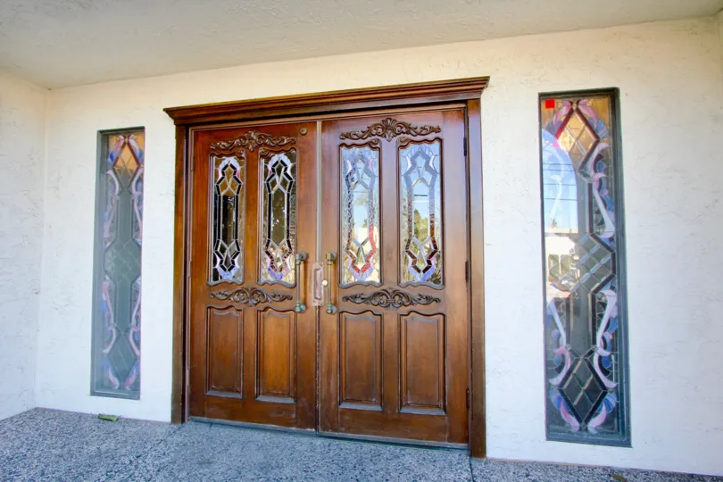 The beautiful front entrance to the Burgundy House in Hillcrest, California