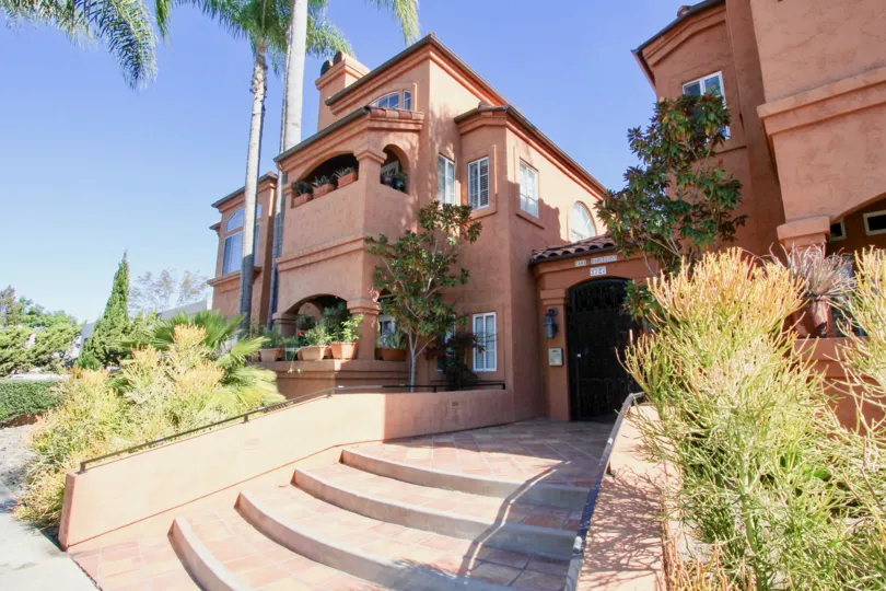 amazing homes at Casa Barcelona in Hillcrest, California