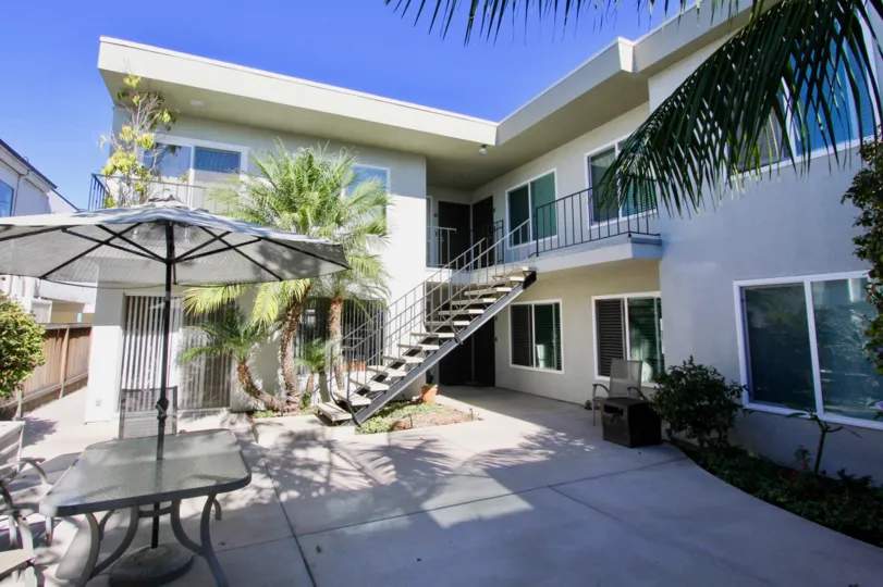 The weather couldnt be any better at Robinson Ave Villa, Hillcrest California