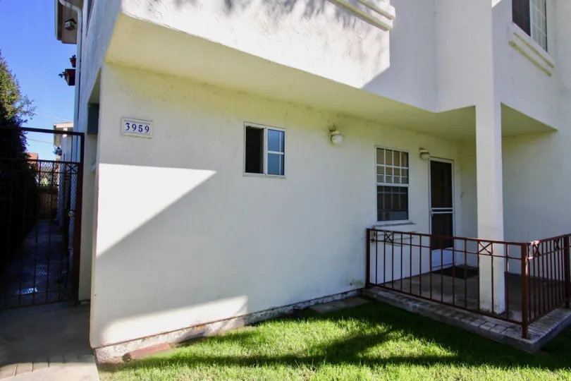 First floor on building with a sidewalk and porch in the Uptown West Community in Hillcrest, CA.