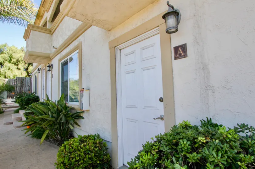 Imperial Palms Beautiful finish for her apartments in imperial palms, California