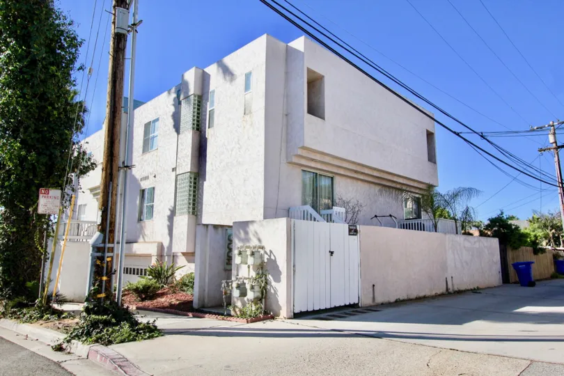 Two story residential units at Las Mareas in Imperial Beach California