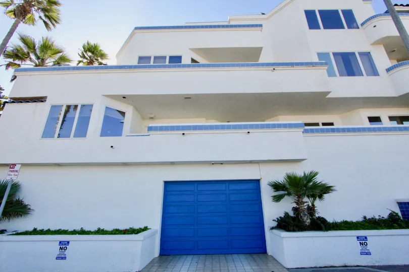 This building is situated in Imperial Beach, California